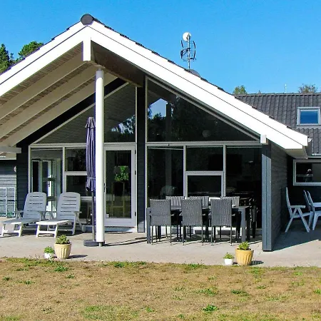 10 Person Holiday In R Dby Ferienhaus