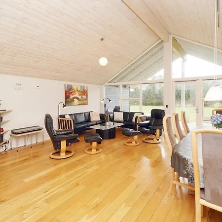 10 Person Holiday In R Dby Rødby