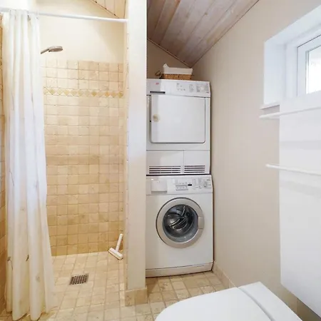 10 Person Holiday In R Dby Rødby