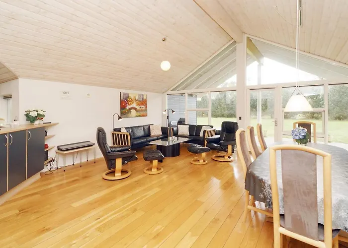 10 Person Holiday In R Dby Rødby